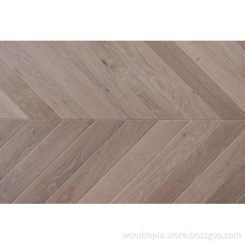New design Bright color oak chevron parquet